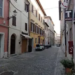 Πανσιόν Casa Zenobi 4*