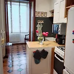 Casa Zenobi Πανσιόν 4*