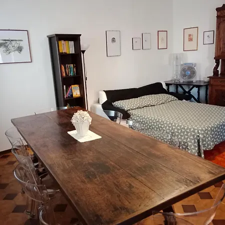 Casa Zenobi Πανσιόν Σενιγκάλια